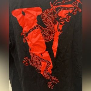 Gently used Vlone shirt, size L